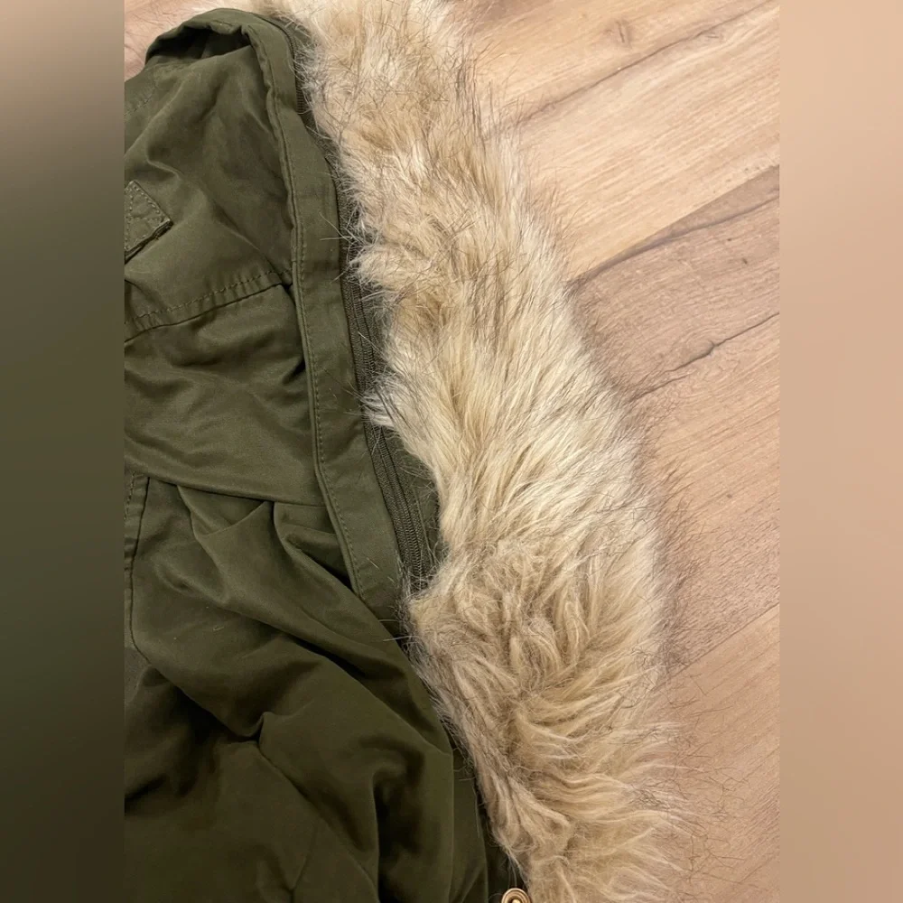 ZARA Khaki Fall/Winter Jacket - Picture 9 of 11